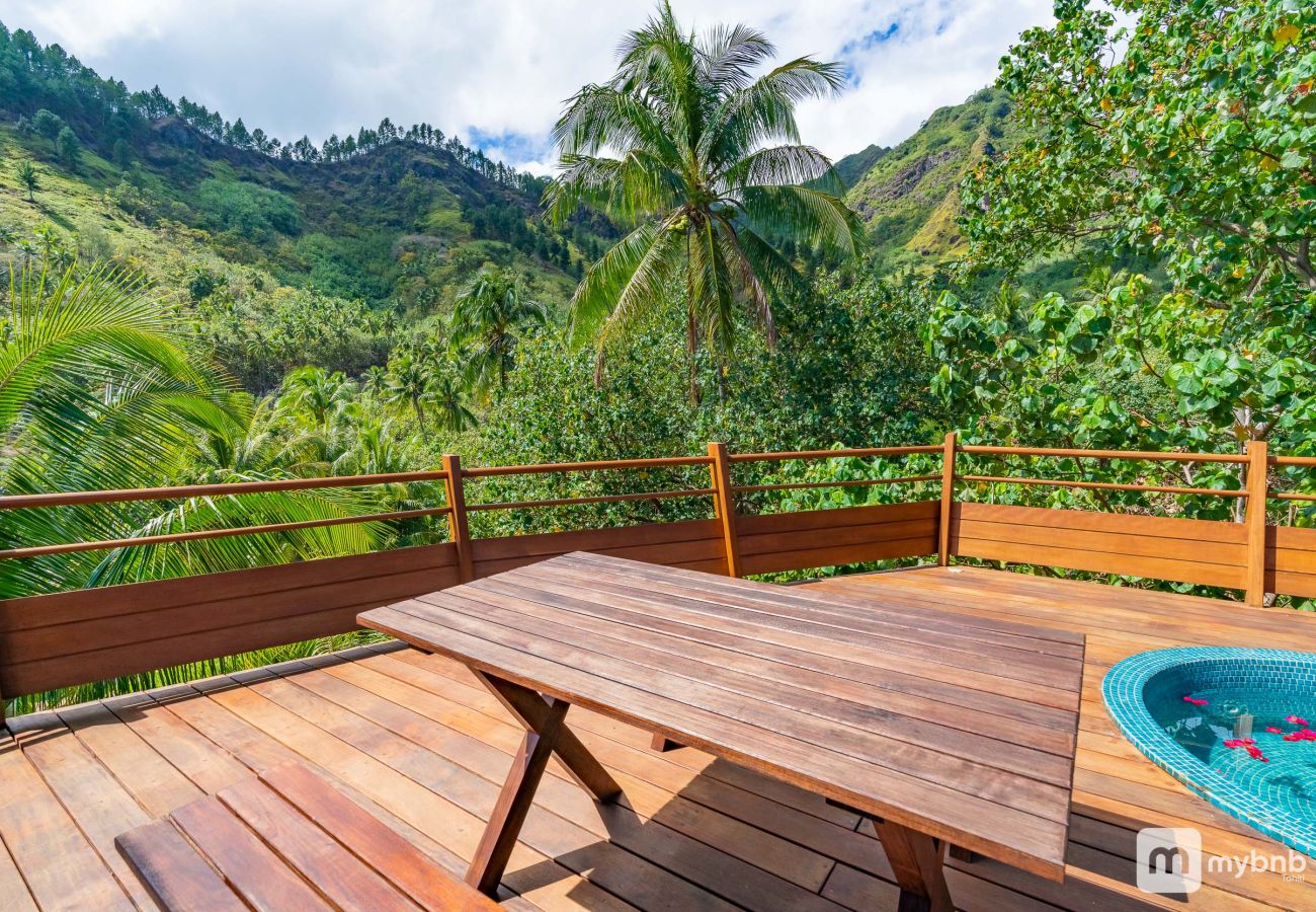 Villa à Tiahura - 5 Stars Aute Villa in Moorea wJacuzzi