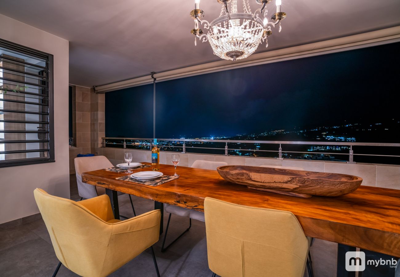 Appartement à Papeete - The Luxury Sky Nui Lodge in Papeete wPool