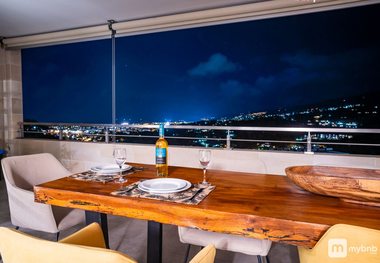 Appartement à Papeete - The Luxury Sky Nui Lodge in Papeete wPool
