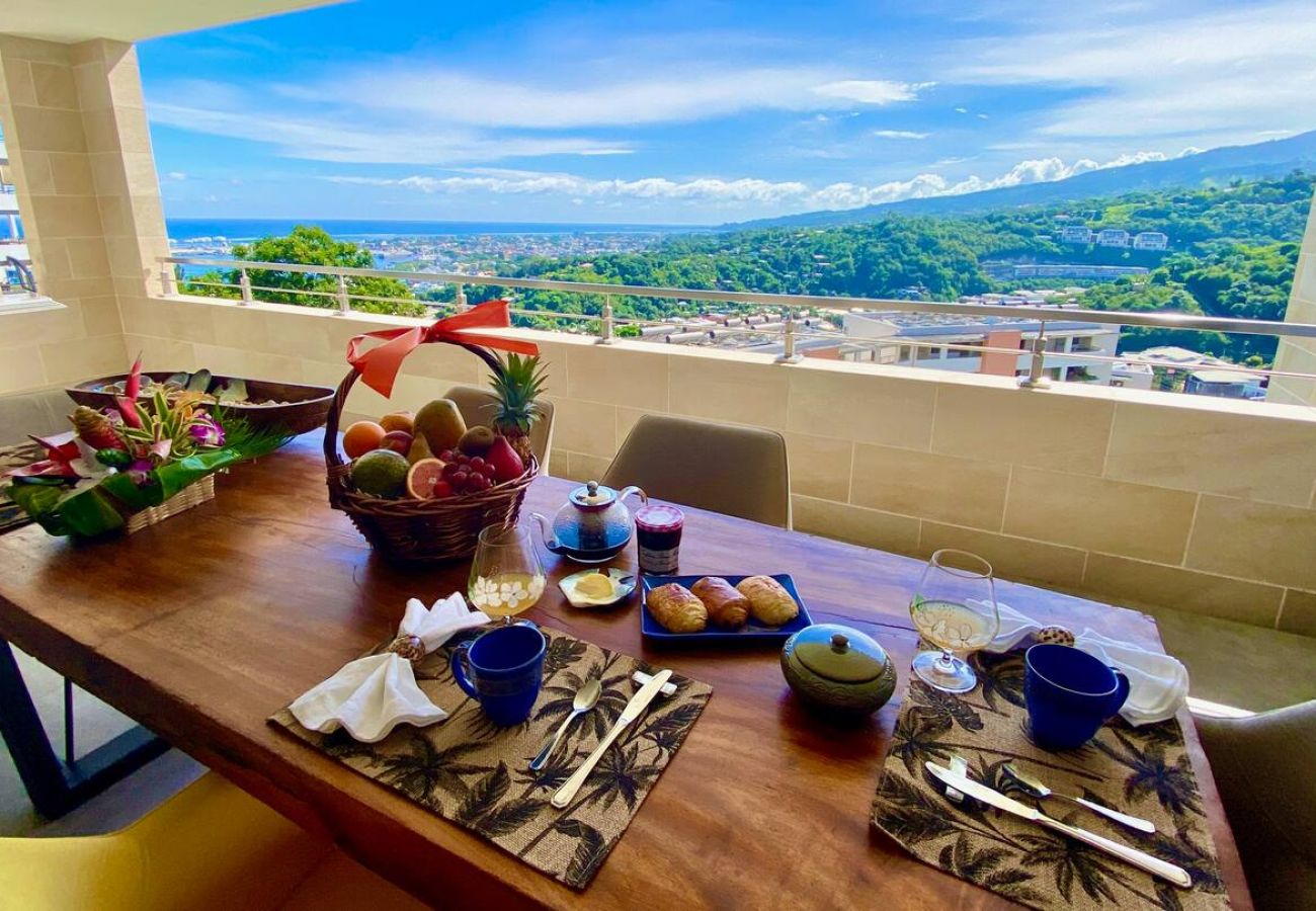 Appartement à Papeete - The Luxury Sky Nui Lodge in Papeete wPool