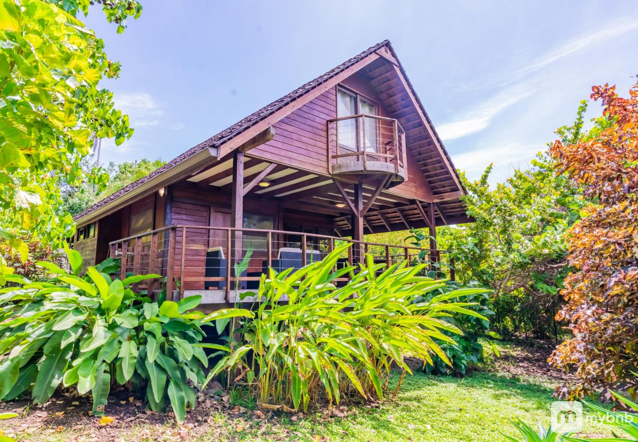 Maison à Teavaro - ❀ Woodhouse Teavaro in Moorea ❀