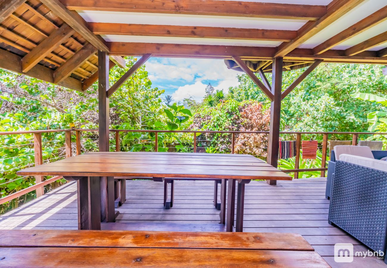 Maison à Teavaro - ❀ Woodhouse Teavaro in Moorea ❀
