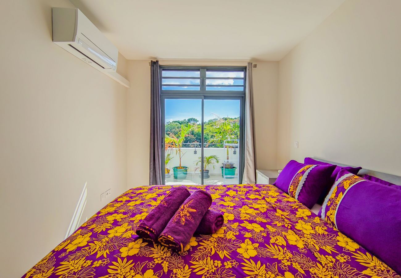 Appartement à Faa´a - The Airport Herehau Lodge in Faaa – w/Pool