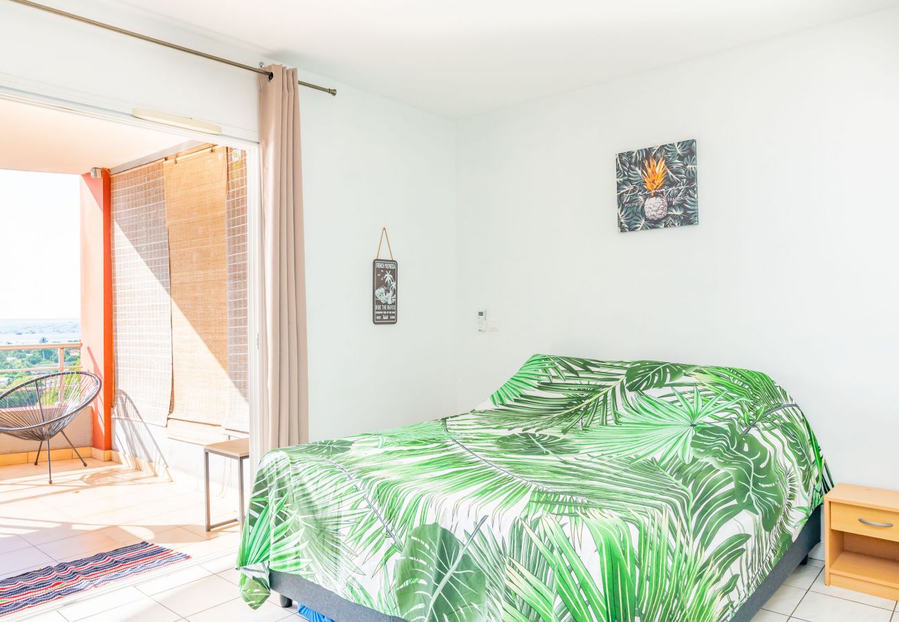 Studio à Punaauia - Studio Tiare Jambolana in Punaauia w/ Pool