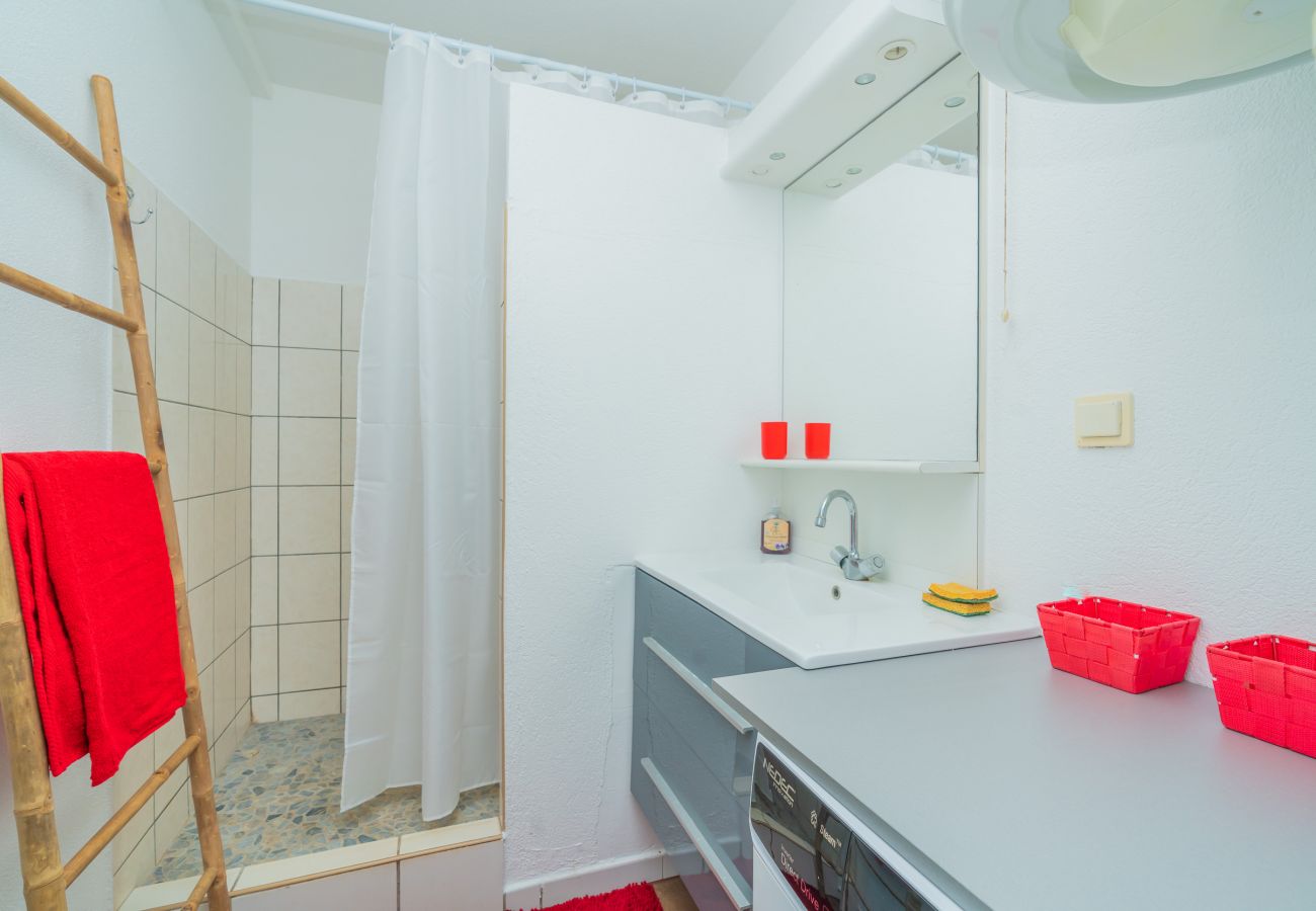 Appartement à Mahina - ☼ The Cosy Lodge in Mahina – w/Pool ☼