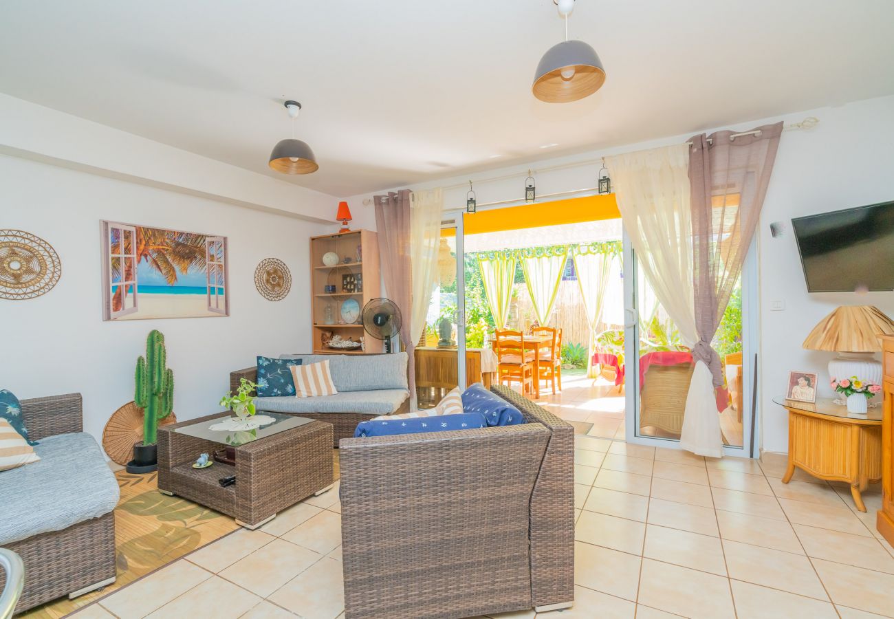 Maison mitoyenne à Punaauia - Fare Makilea Maison Mitoyenne avec jardin à Punaauia