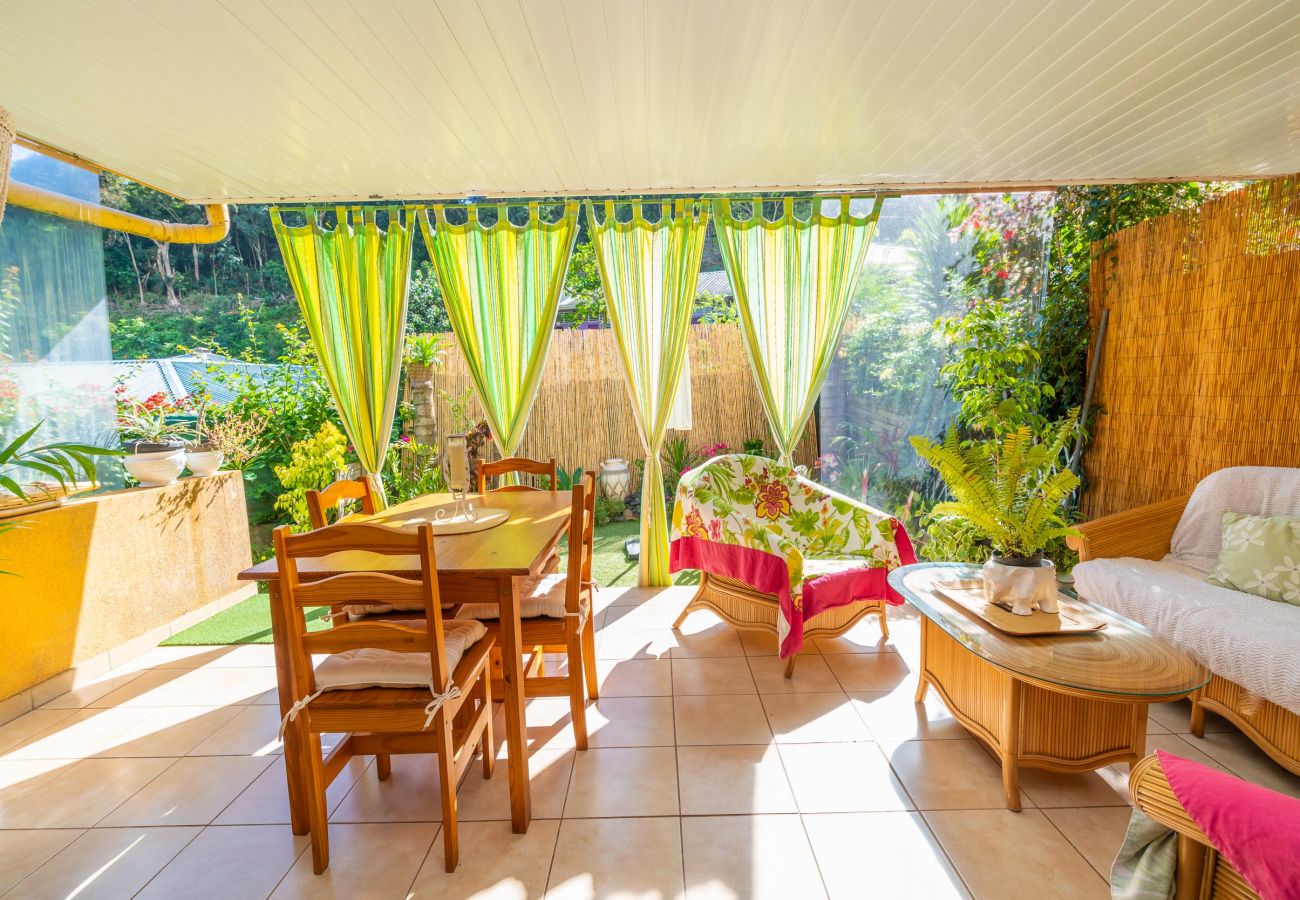 Maison mitoyenne à Punaauia - Fare Makilea Maison Mitoyenne avec jardin à Punaauia