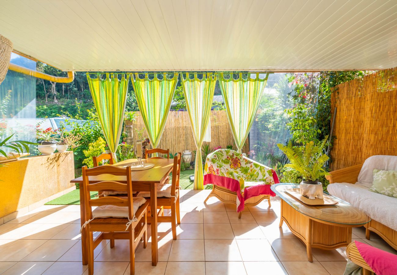 Maison mitoyenne à Punaauia - Fare Makilea Maison Mitoyenne avec jardin à Punaauia