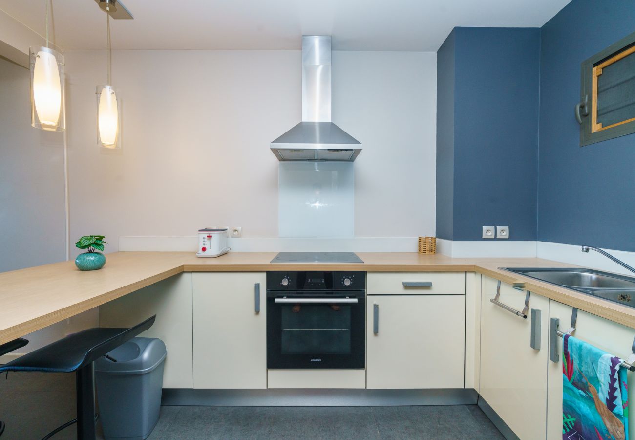 Appartement à Faa´a - Tropical Studio avec Vue et Piscine à Faaa
