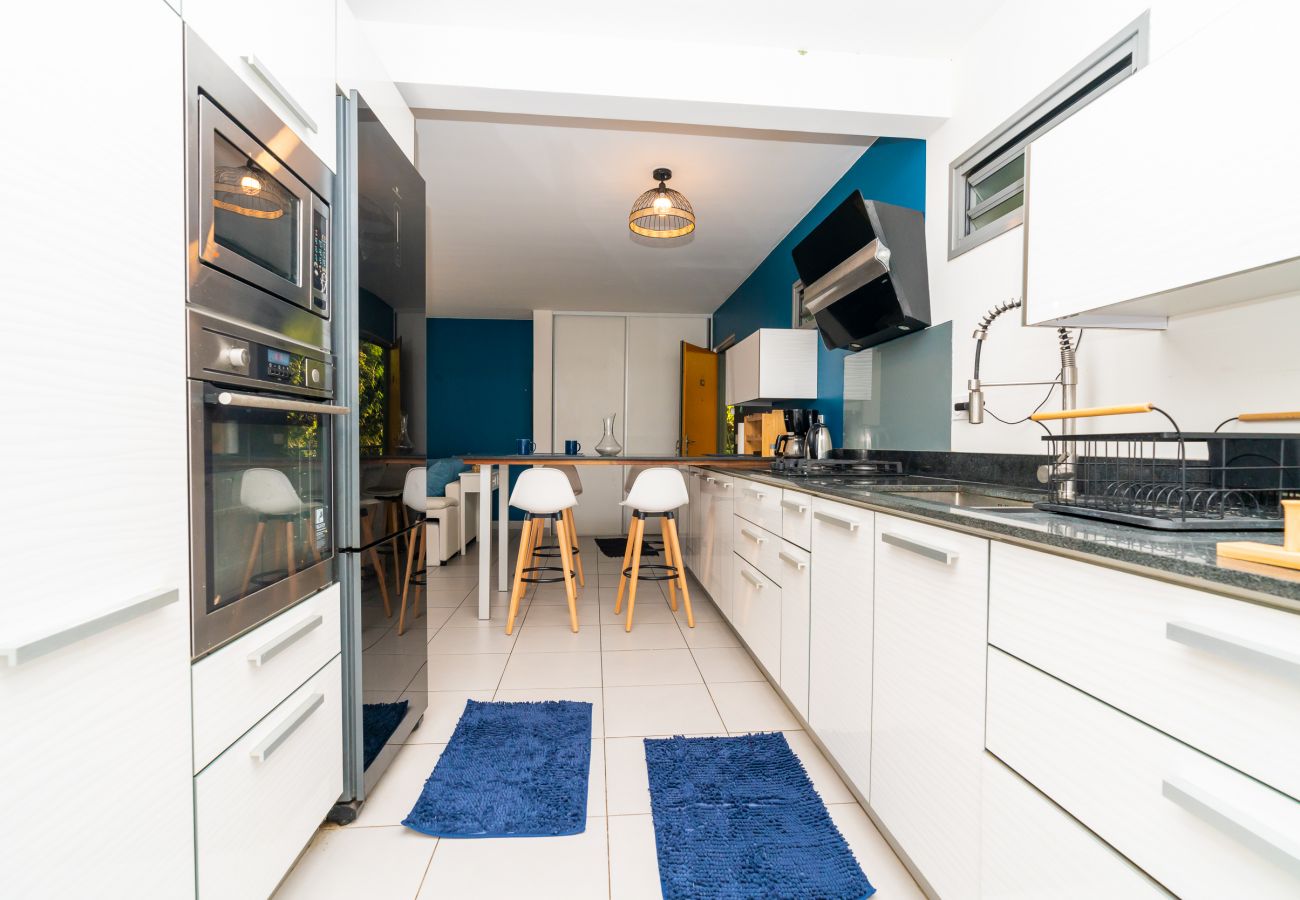 Appartement à Papeete - Manavai Blue Apartment in Papeete wPool