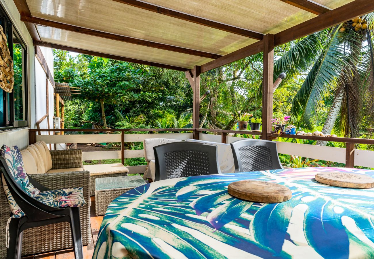Bungalow à Haapiti - Fare Mape Piti Moorea