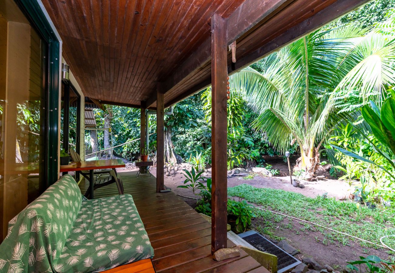 Bungalow à Haapiti -  Fare Mape Hoe Moorea