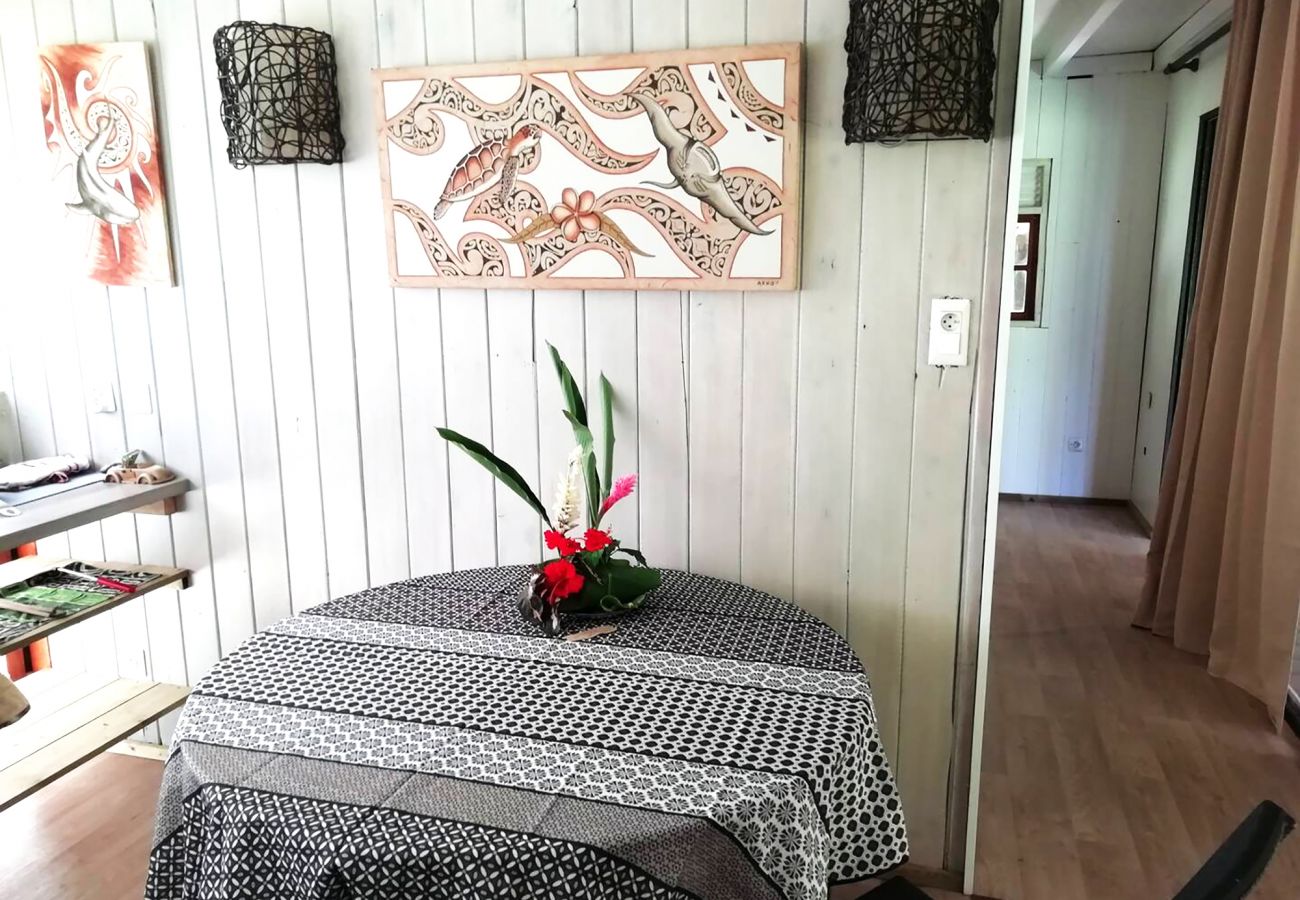 Bungalow à Haapiti -  Fare Mape Hoe Moorea