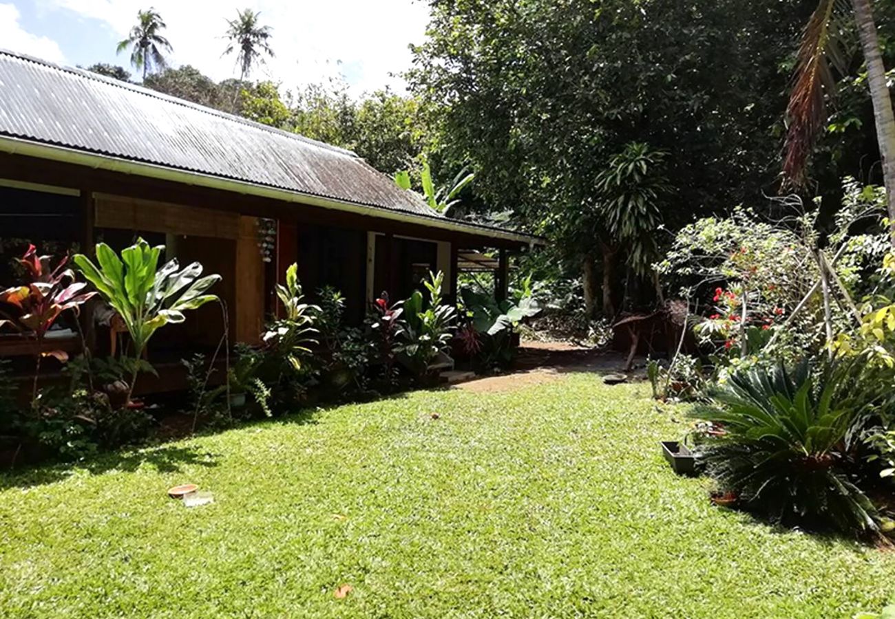 Bungalow à Haapiti -  Fare Mape Hoe Moorea