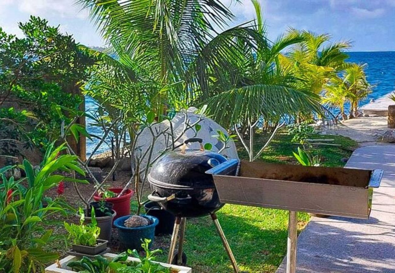 Chambres d'hôtes à Uturoa - Fare Teana by the sea in Raiatea