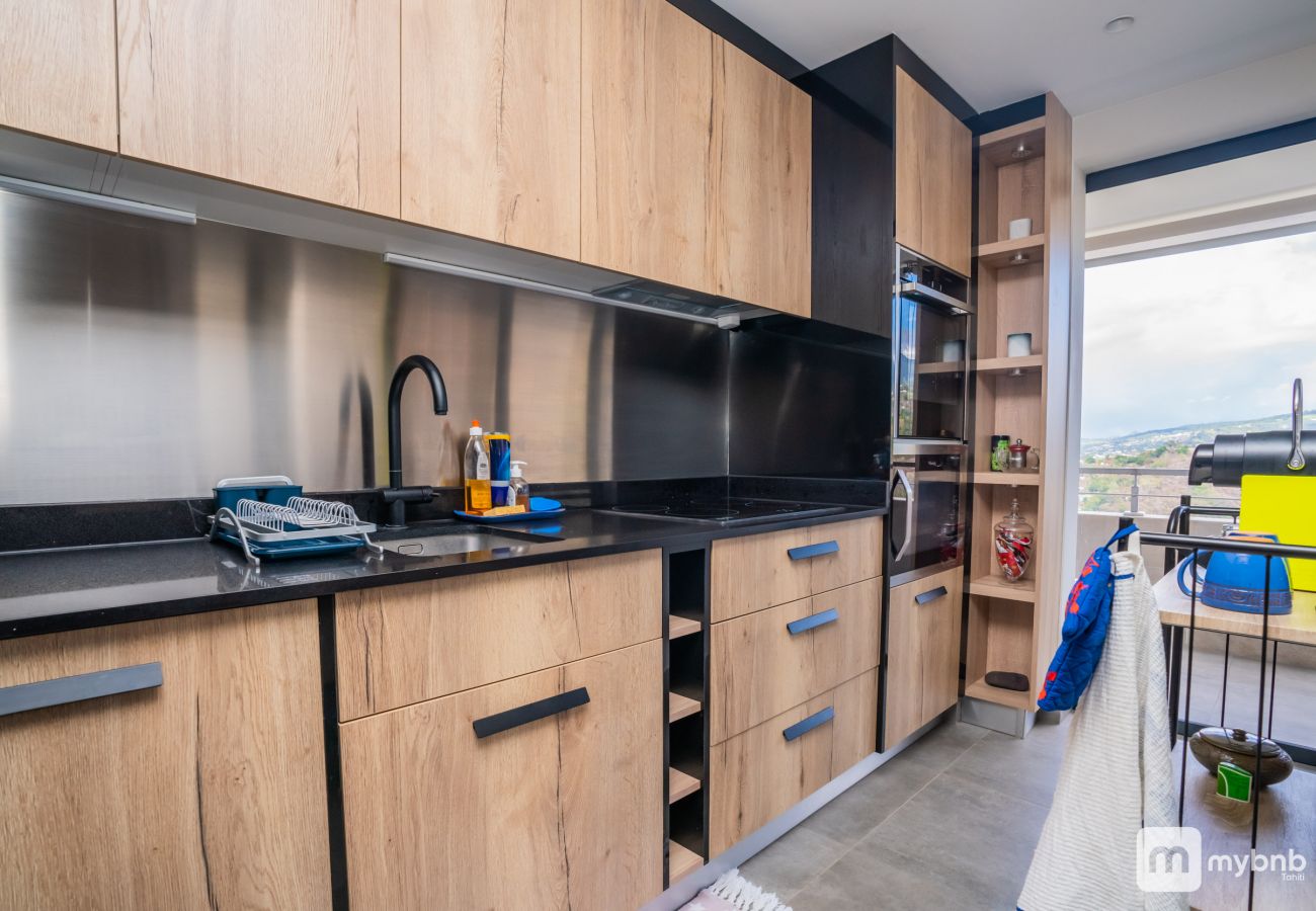 Apartment in Papeete - The Luxury Sky Nui Lodge in Papeete wPool