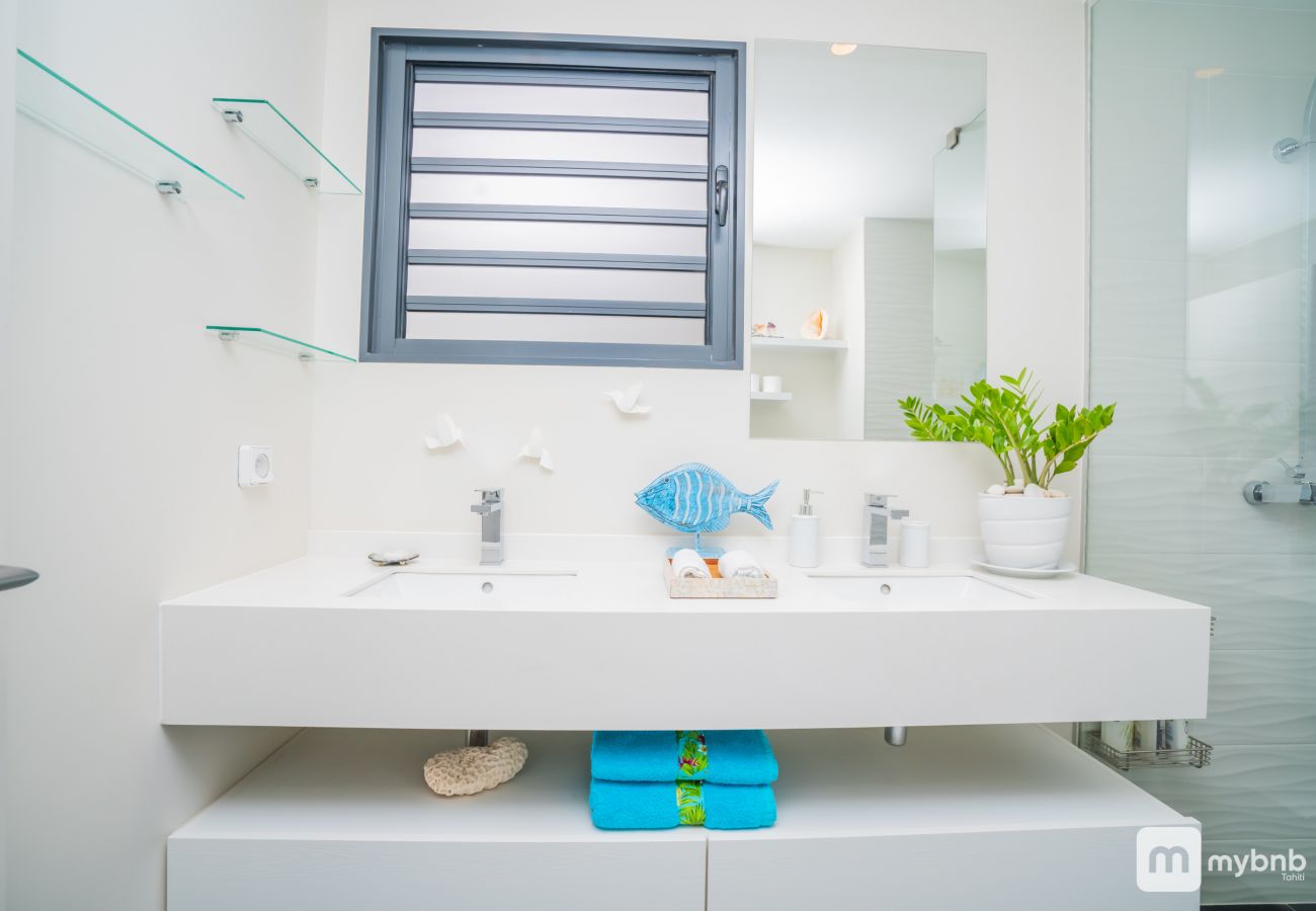 Apartment in Papeete - The Luxury Sky Nui Lodge in Papeete wPool