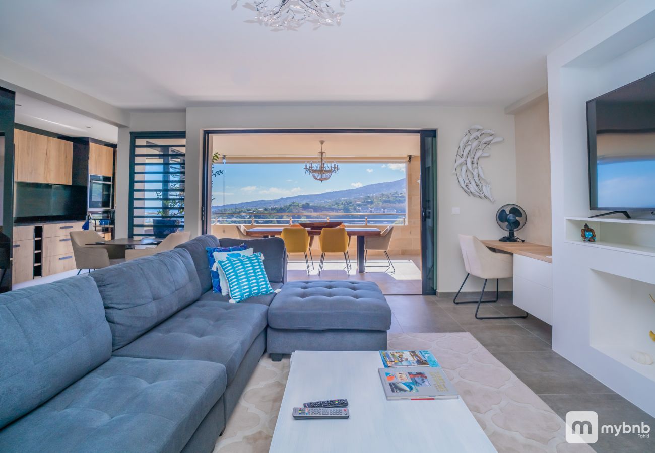 Apartment in Papeete - The Luxury Sky Nui Lodge in Papeete wPool