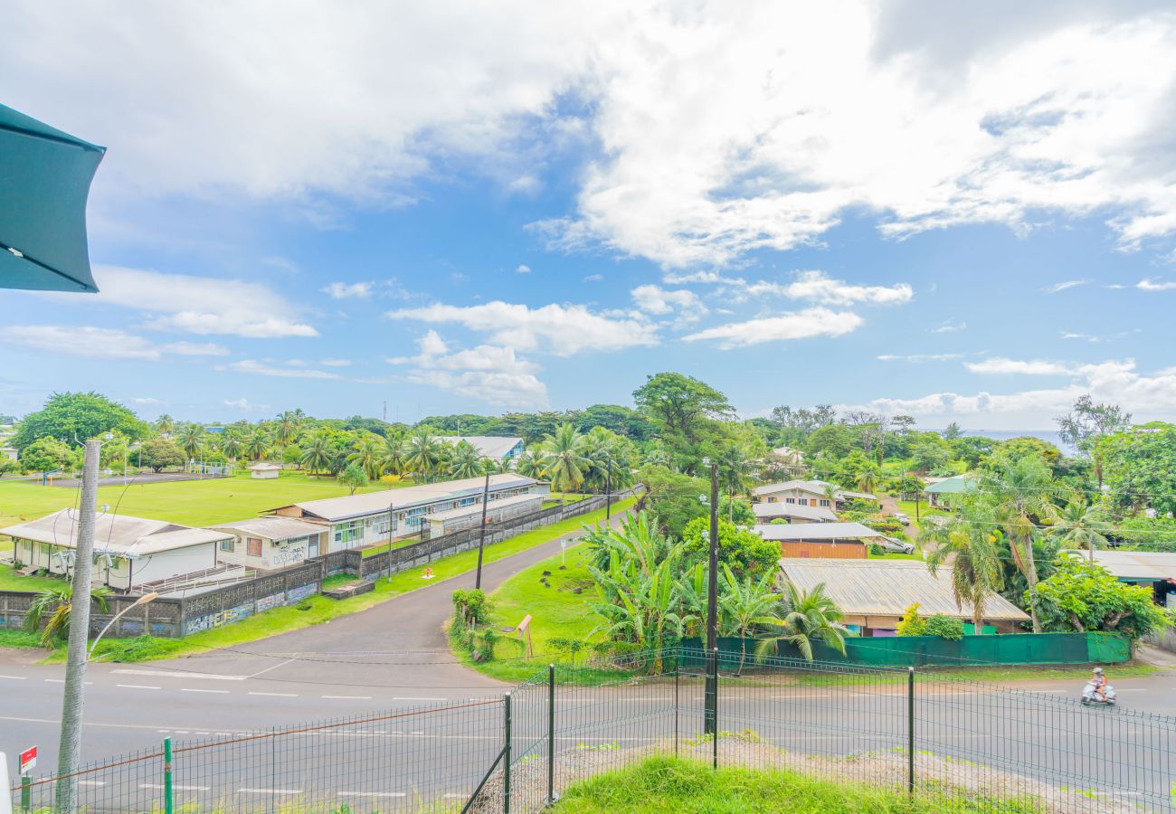 Apartment in Mahina - ☼ The Sunny Apartment in Mahina – w/Pool ☼