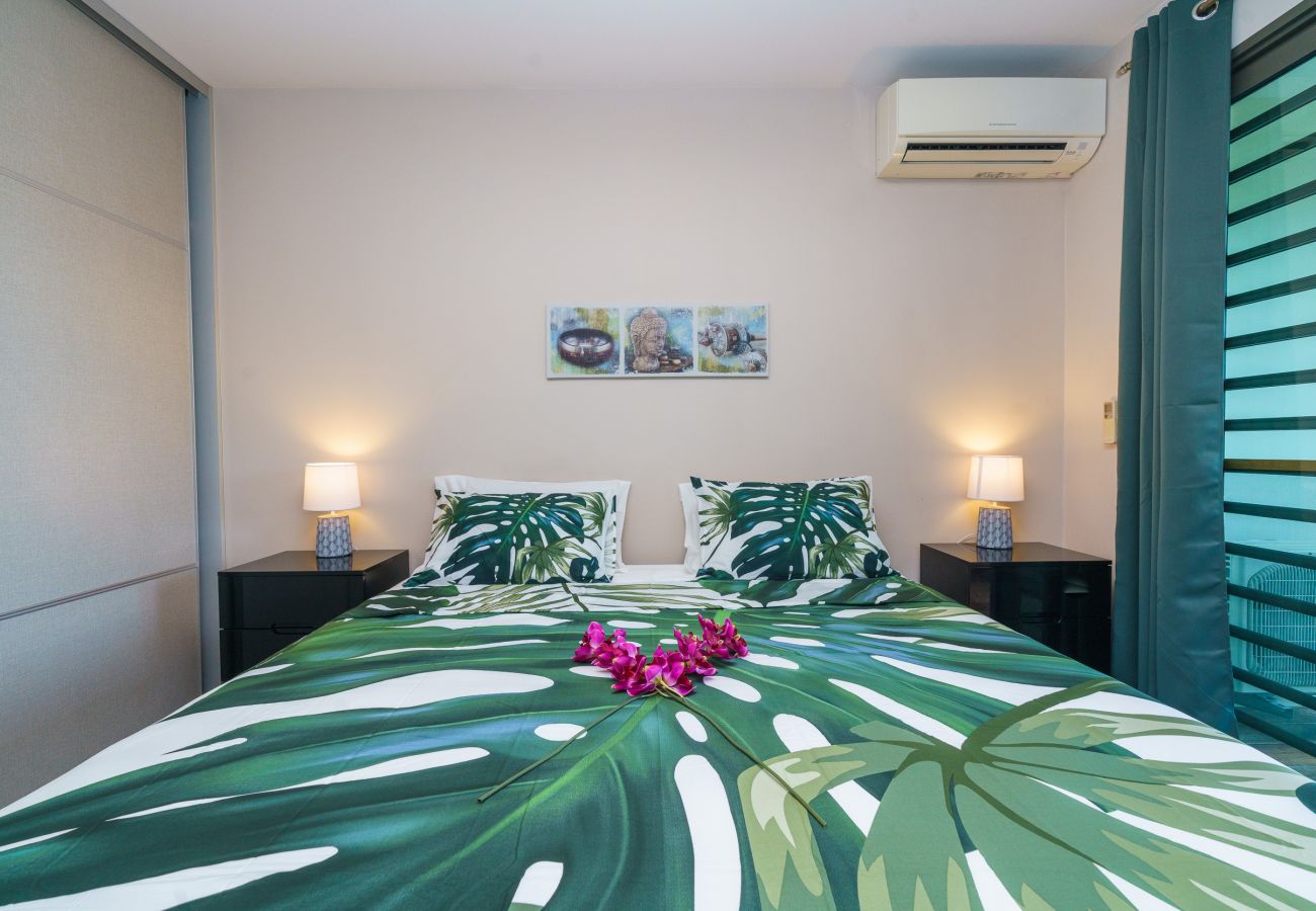 Apartment in Faa´a - Tropical Studio avec Vue et Piscine à Faaa