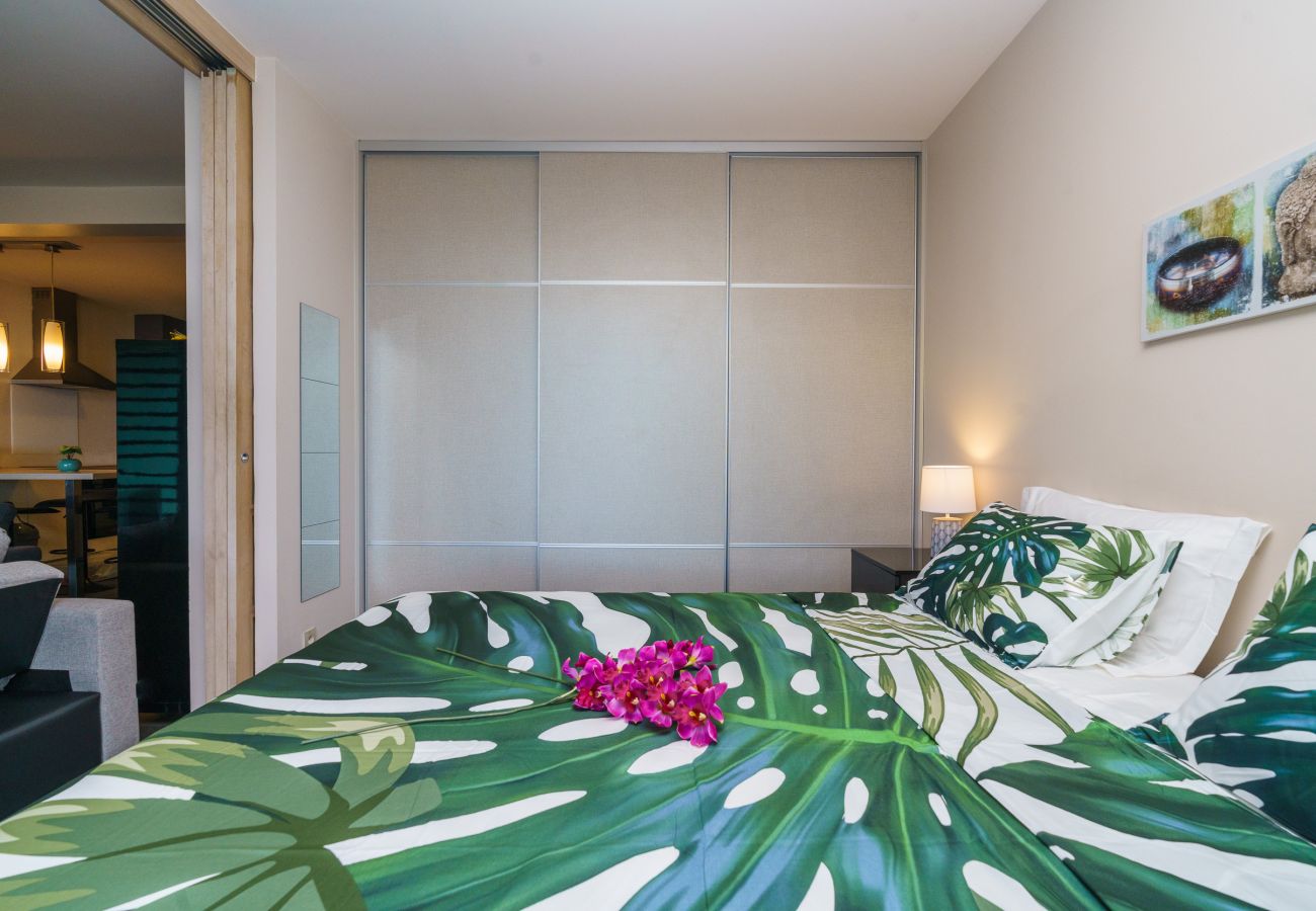 Apartment in Faa´a - Tropical Studio avec Vue et Piscine à Faaa